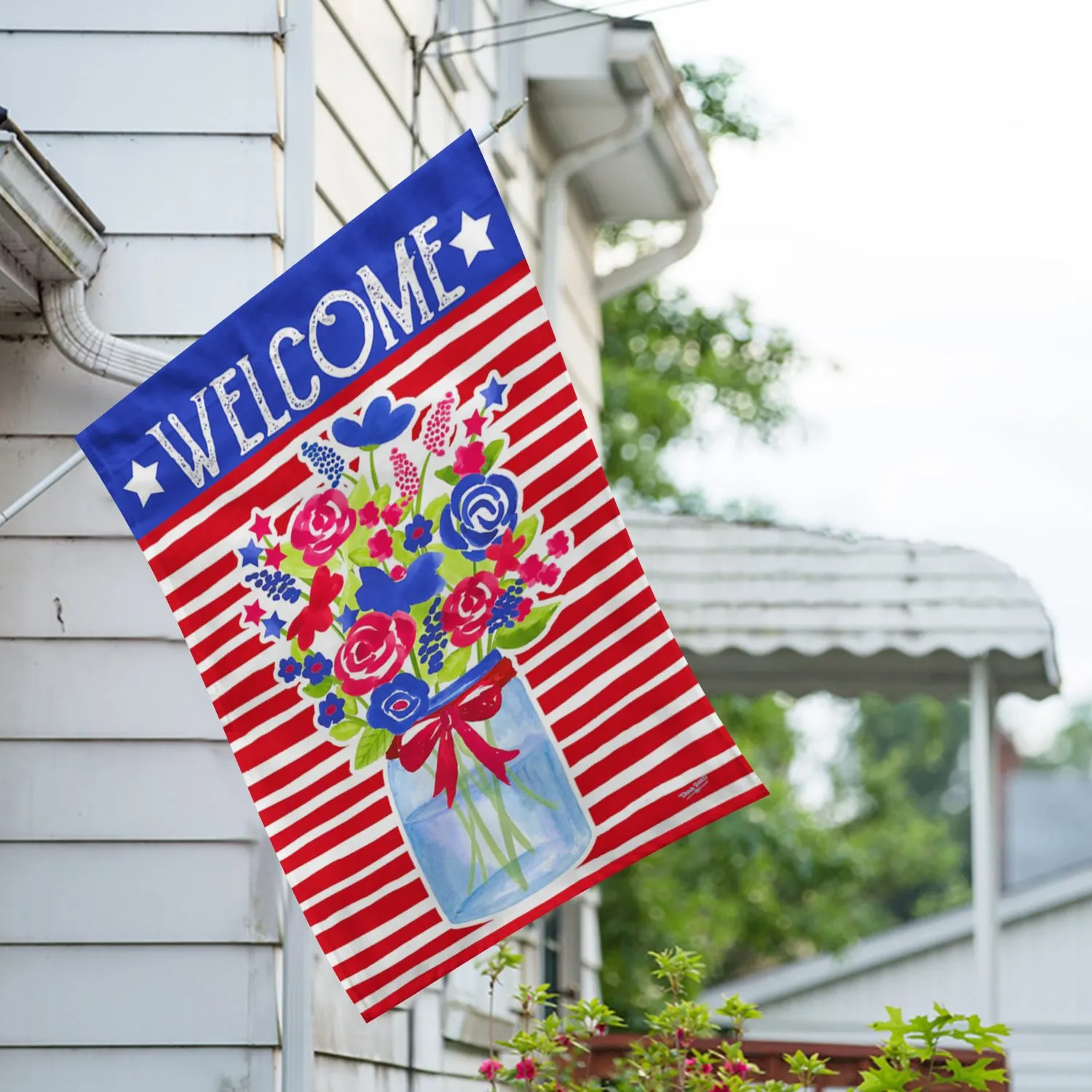 America In Bloom House Flag