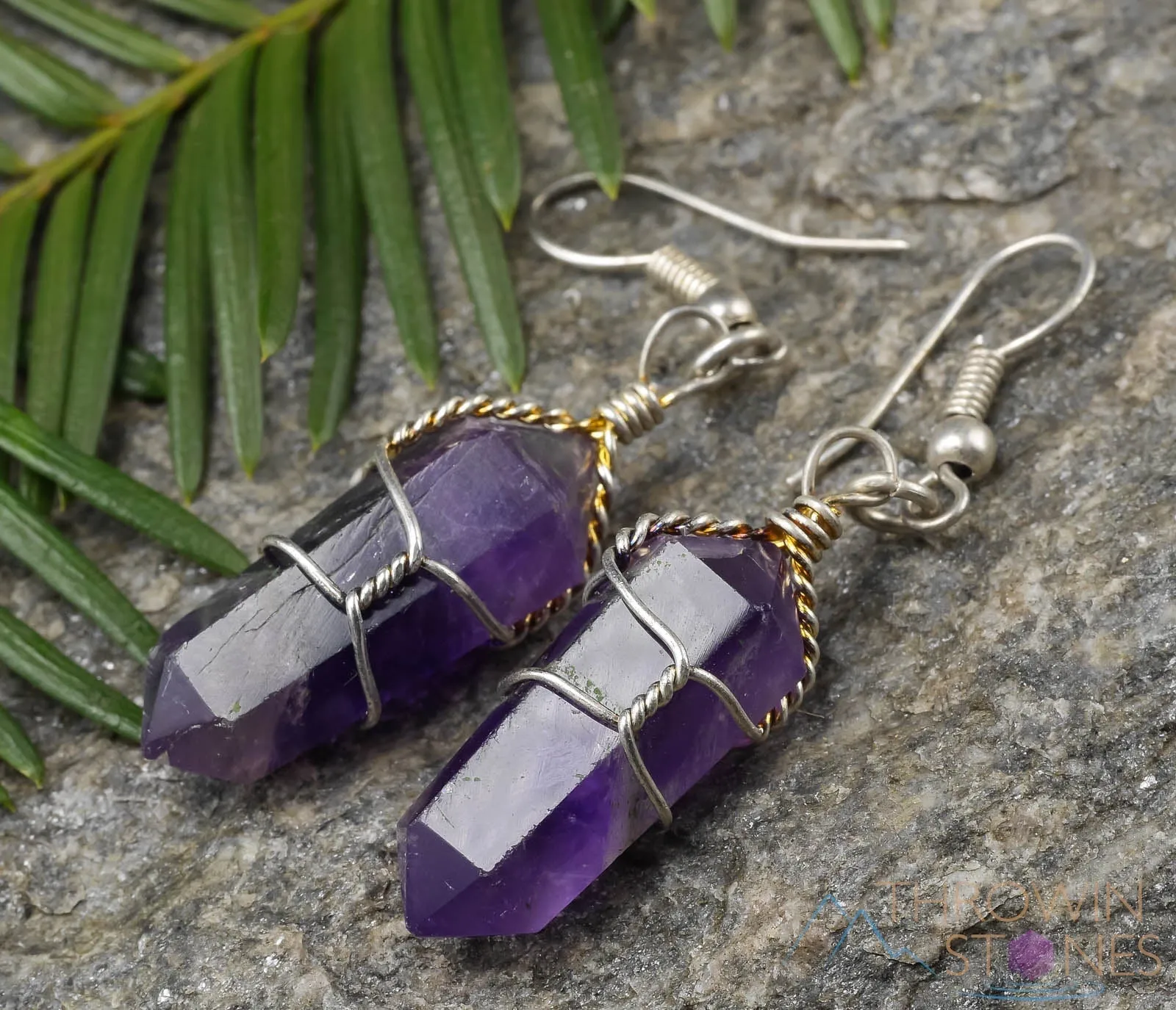 AMETHYST Crystal Earrings - Wire Wrapped Jewelry, Crystal Points, Dangle Earrings, Birthstone Earrings, E0201