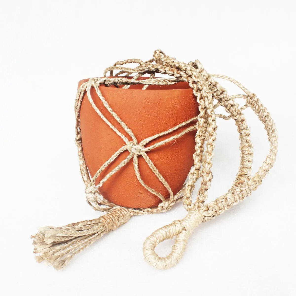 Classic Terracotta Planter with Jute Macrame Hanger Design1