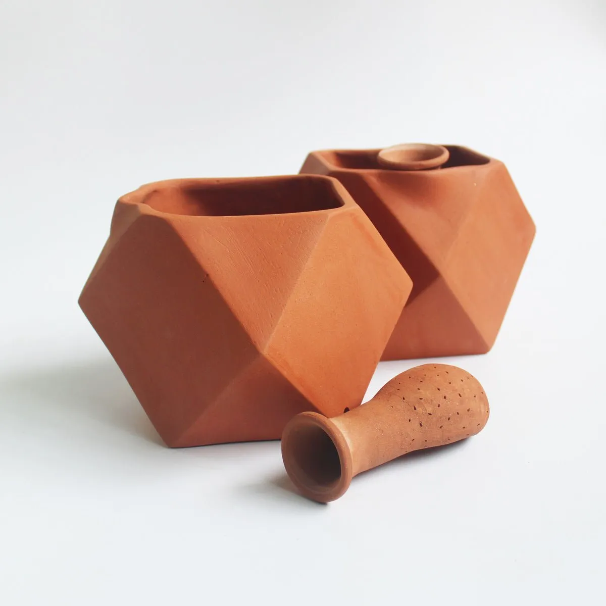 D'MOND-1 Terracotta Planter with Deep Root Watering System- Set of 2