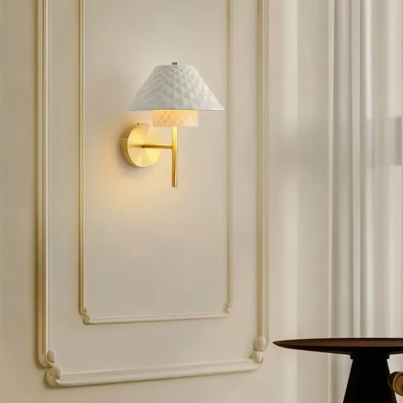 Ocris Wall Lamp