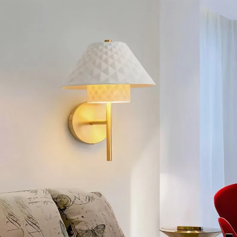 Ocris Wall Lamp