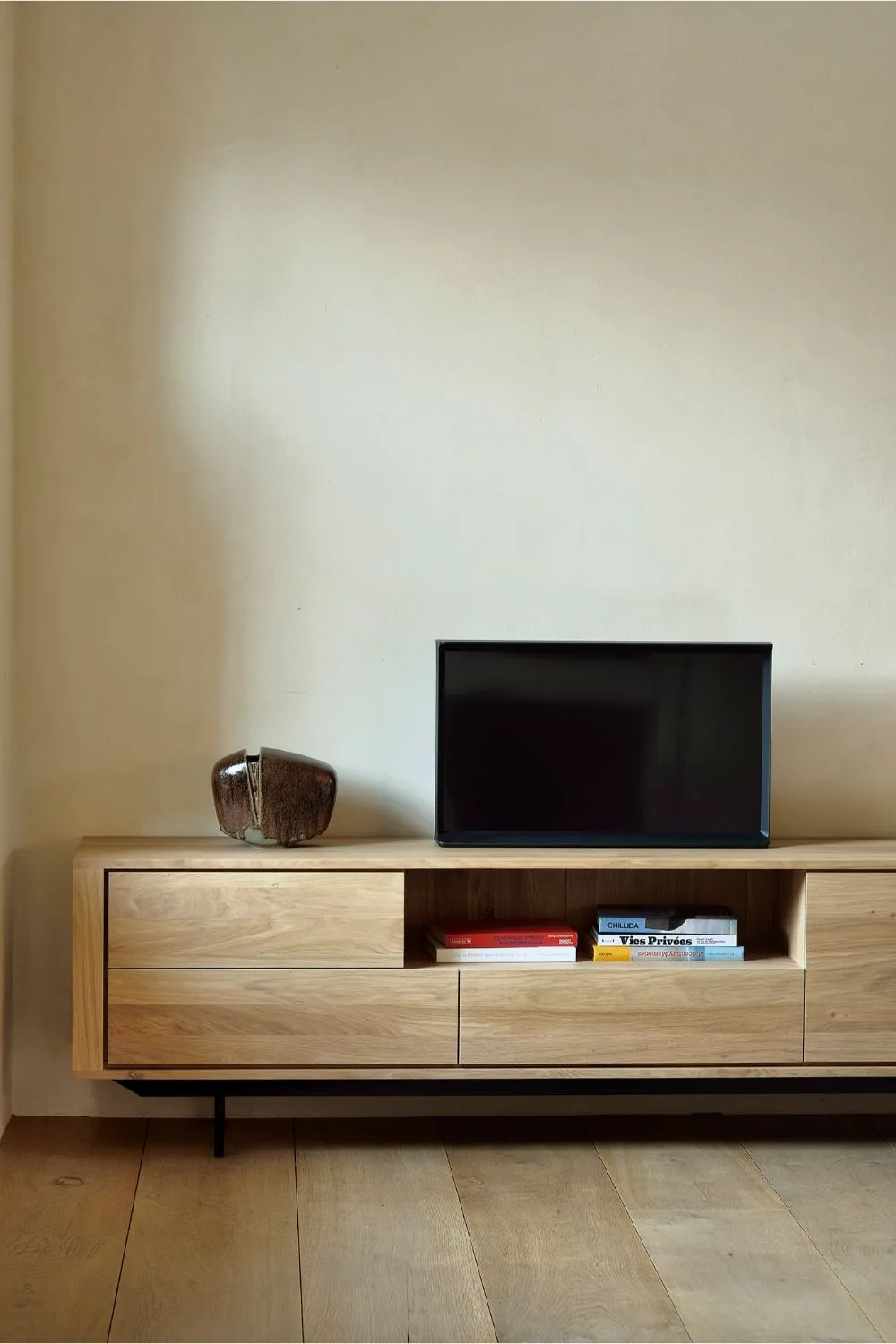 Oiled Oak Media Unit | Ethnicraft Shadow