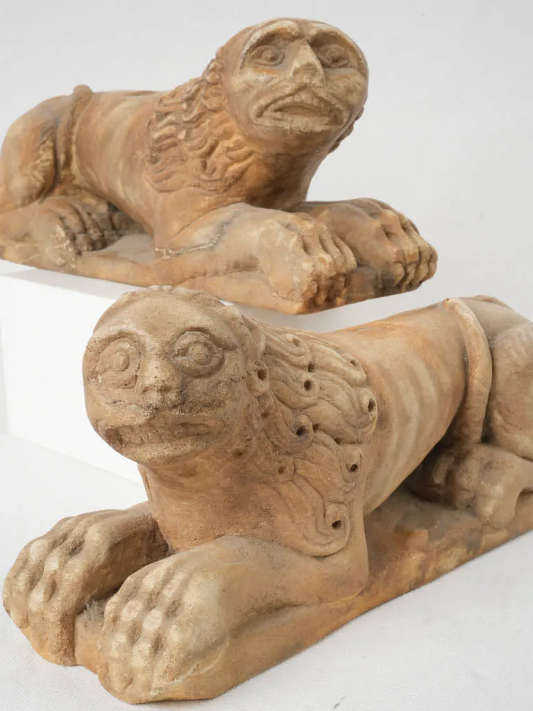 Rare Pair of 17th-Century Venetian Lion Sculptures, Verona Marble 6" x 13"