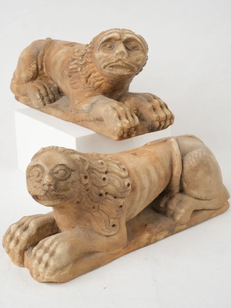 Rare Pair of 17th-Century Venetian Lion Sculptures, Verona Marble 6" x 13"