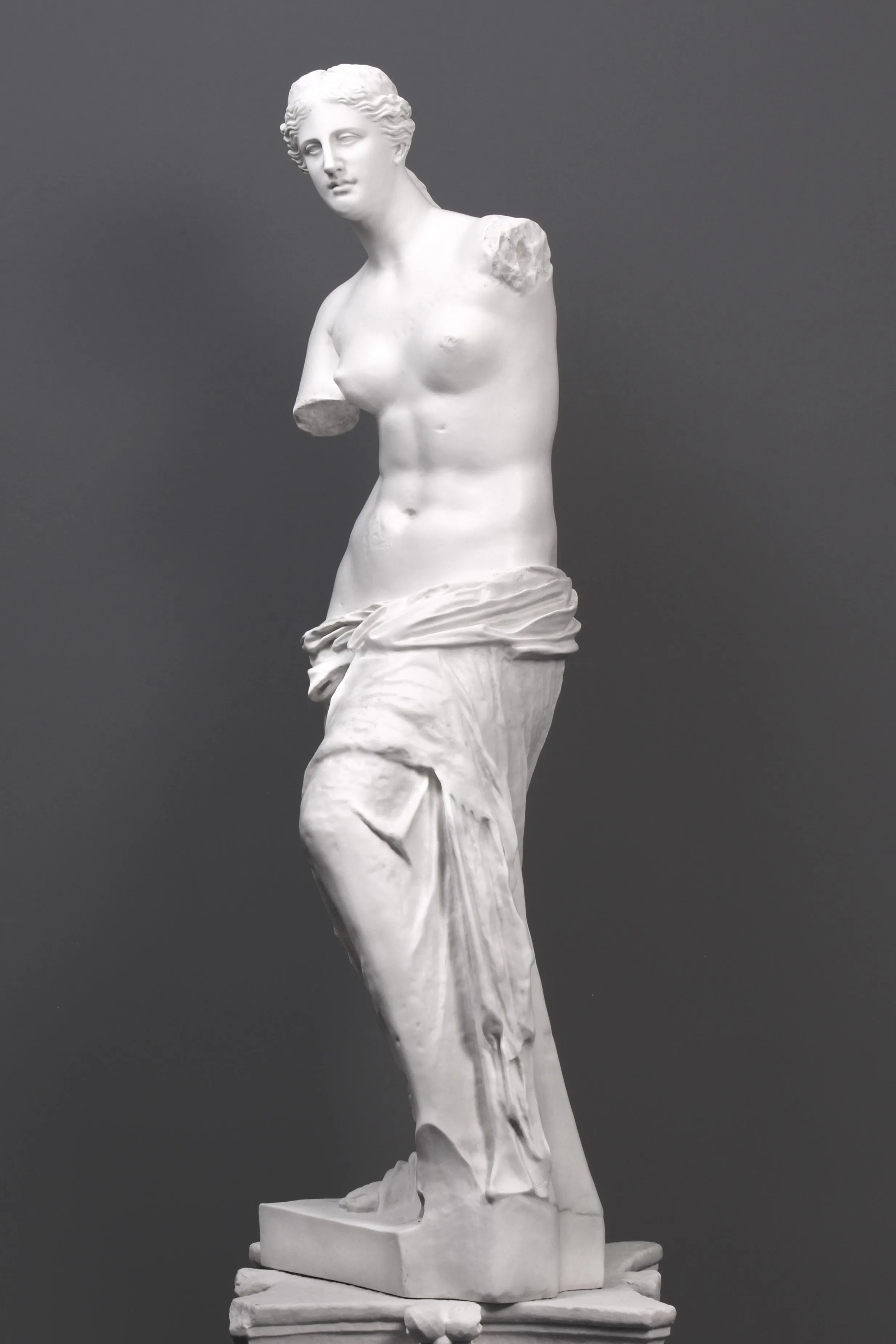 Venus de Milo Statue