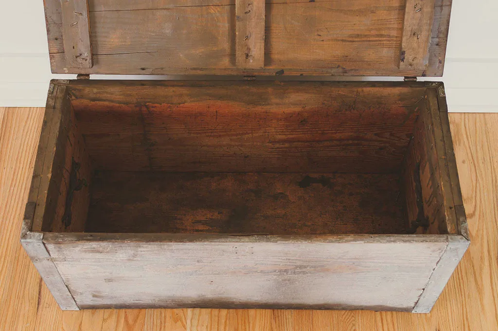 Vintage Trunk Coffee Table