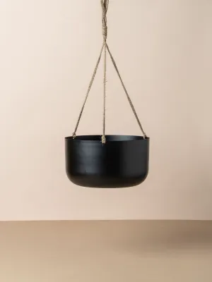 Yaamur Metal Hanging Planter | Black